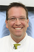Dr. Med. Justus de Zeeuw